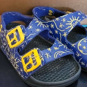 Kids waterproof Birkenstock Sz 9